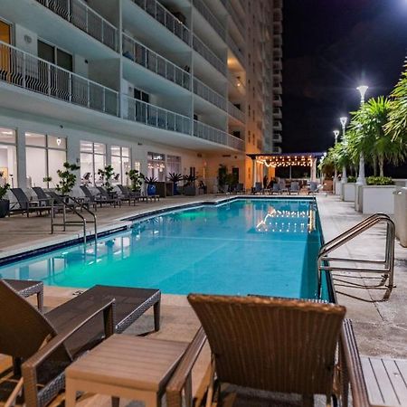 Studios In Brickell With Pool, Gym, Free Parking And Game Room Miami Luaran gambar