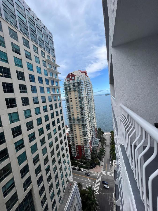 Studios In Brickell With Pool, Gym, Free Parking And Game Room Miami Luaran gambar