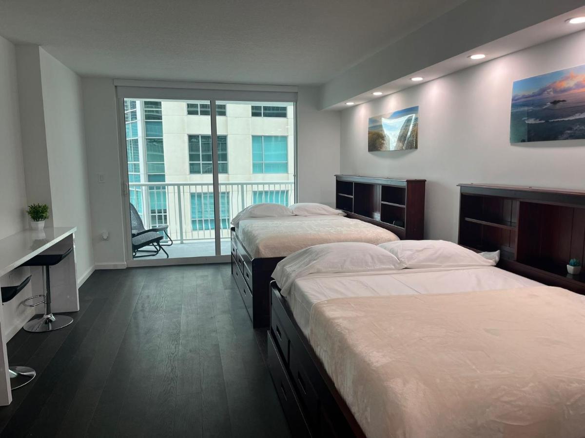 Studios In Brickell With Pool, Gym, Free Parking And Game Room Miami Luaran gambar